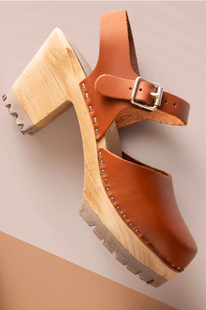 MIA Abba Clog - Brown