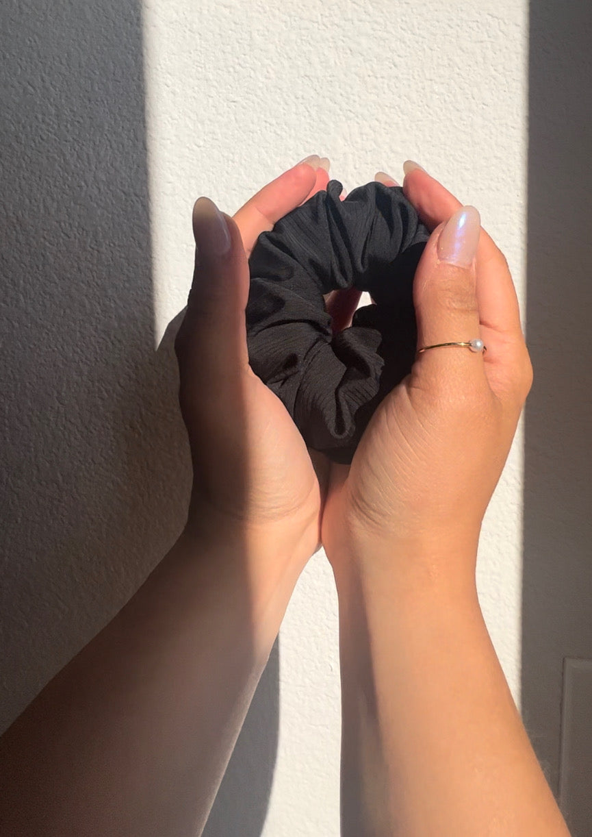 Bella Smunchie® Squishable Scrunchie