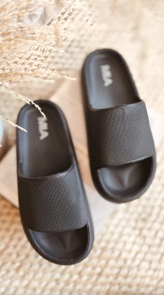 MIA Lexa Slide Sandals - Black