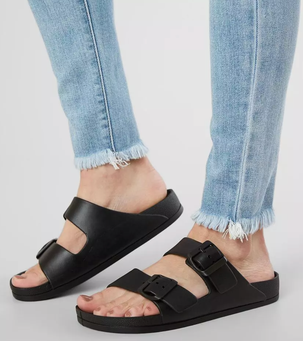 MIA Jasmin Sandal - Black