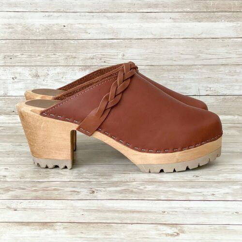MIA Elsa Clog - Brown