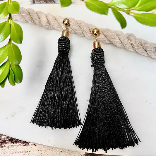 Black Elegant Tassle Earrings
